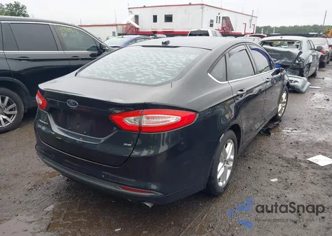 2013 Ford Fusion Se z USA, uszkodzony, nr VIN 3FA6P0H76DR130495